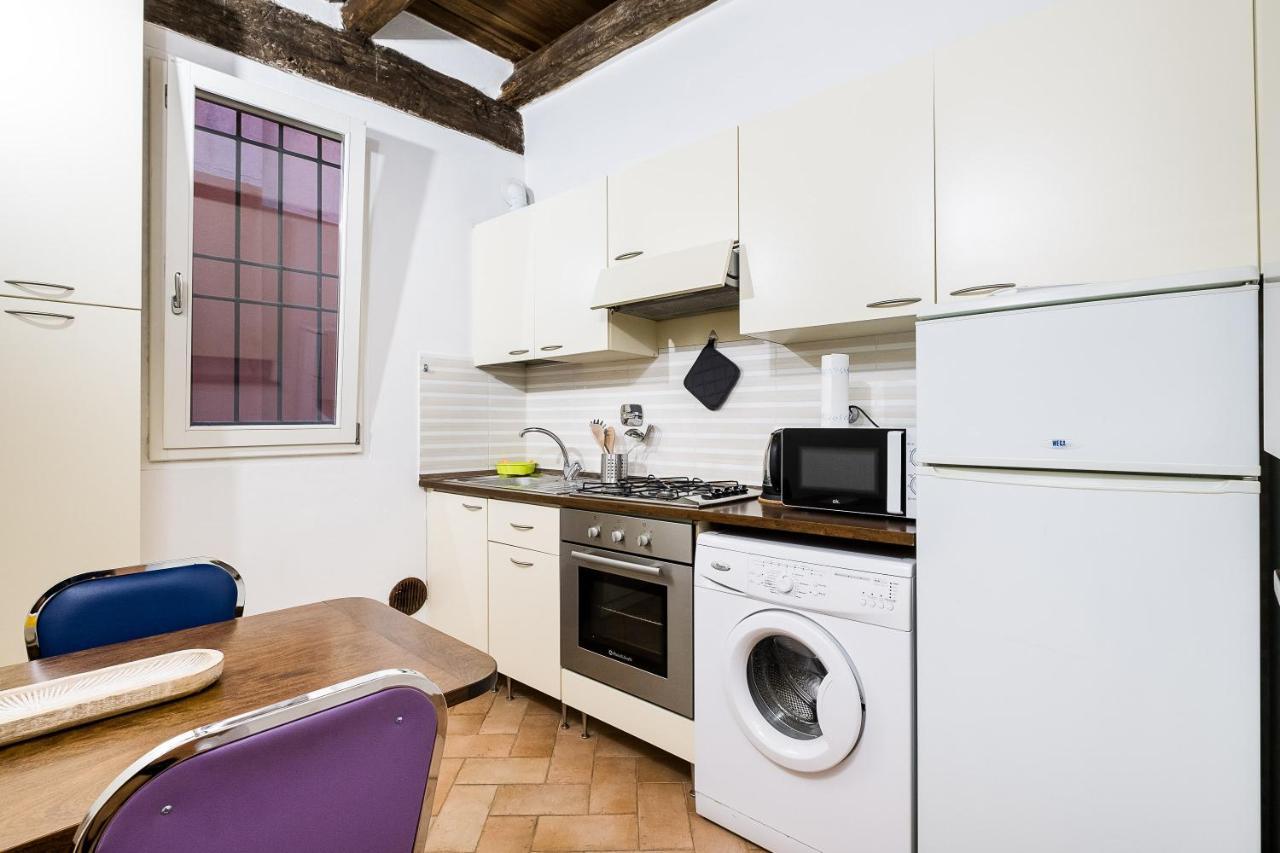 Cozy Central Apartment By Wonderful Italy Bolonha Exterior foto